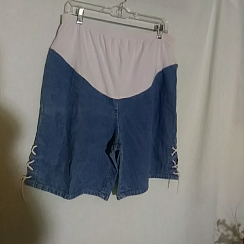 Women Maternity Short L191/2